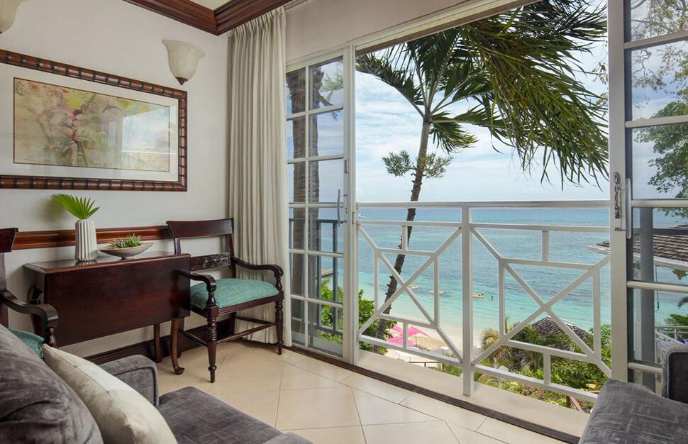 Regent Oceanfront Butler Suite