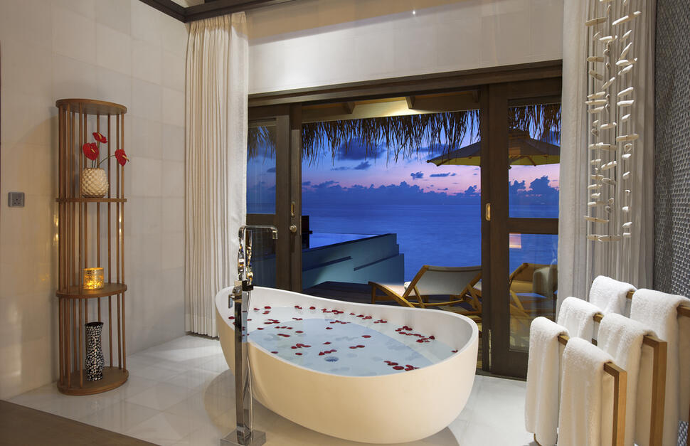 Wind Villa with Pool