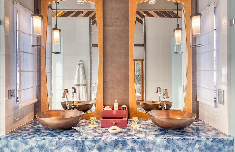 Wind Villa with Pool