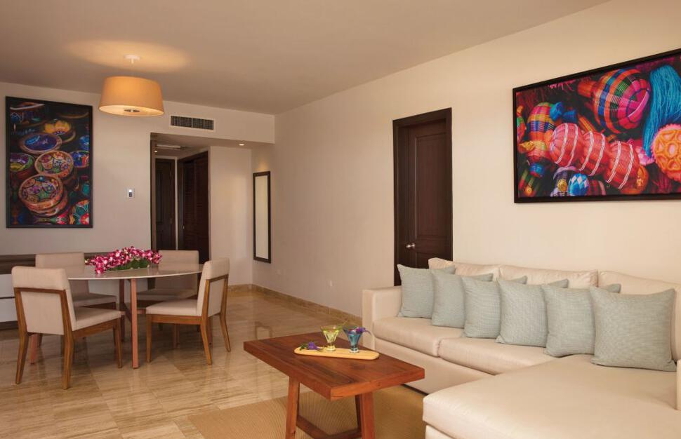 Preferred Club Master Suite Living Room