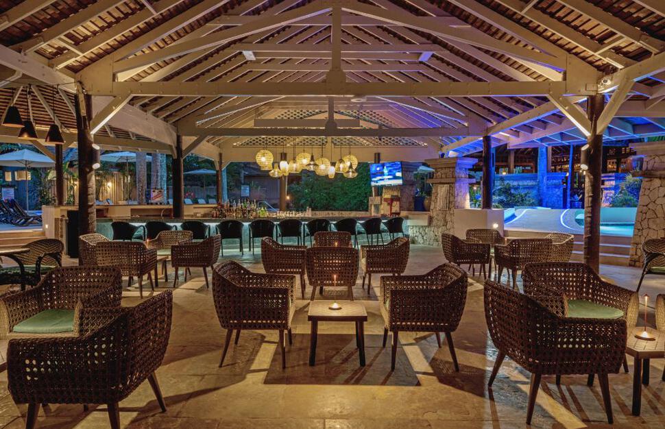 Bamboo Pool Bar