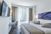Deluxe king room