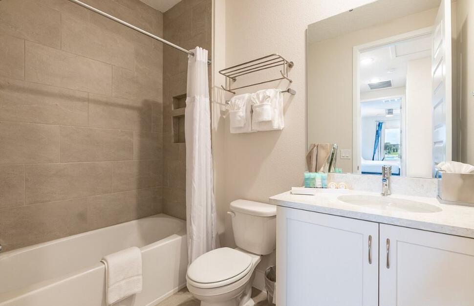 Example Apartment Bathroom