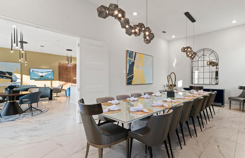 Example 11 Bed Boutique Villa