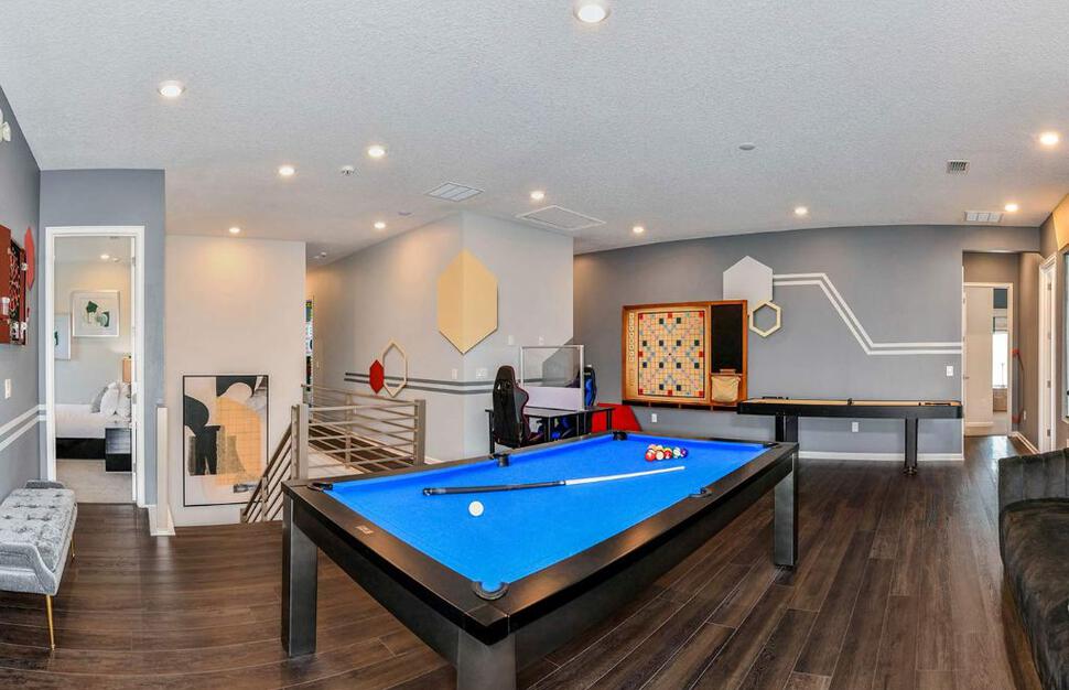 Example 11 or 12 Bed Villa