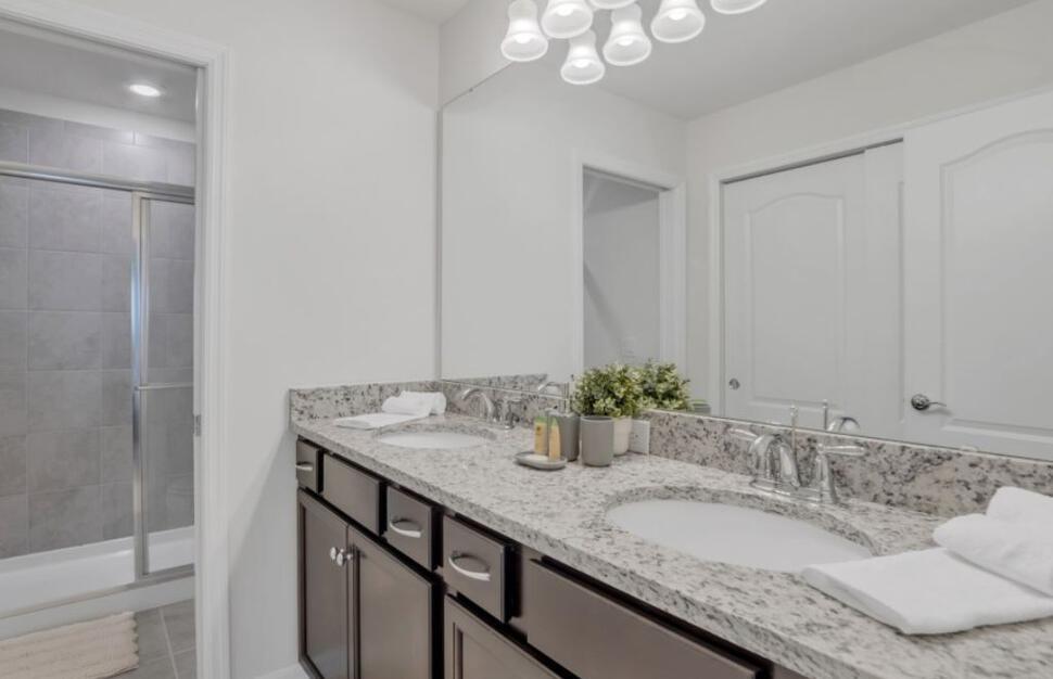 Example Townhouse Bathroom