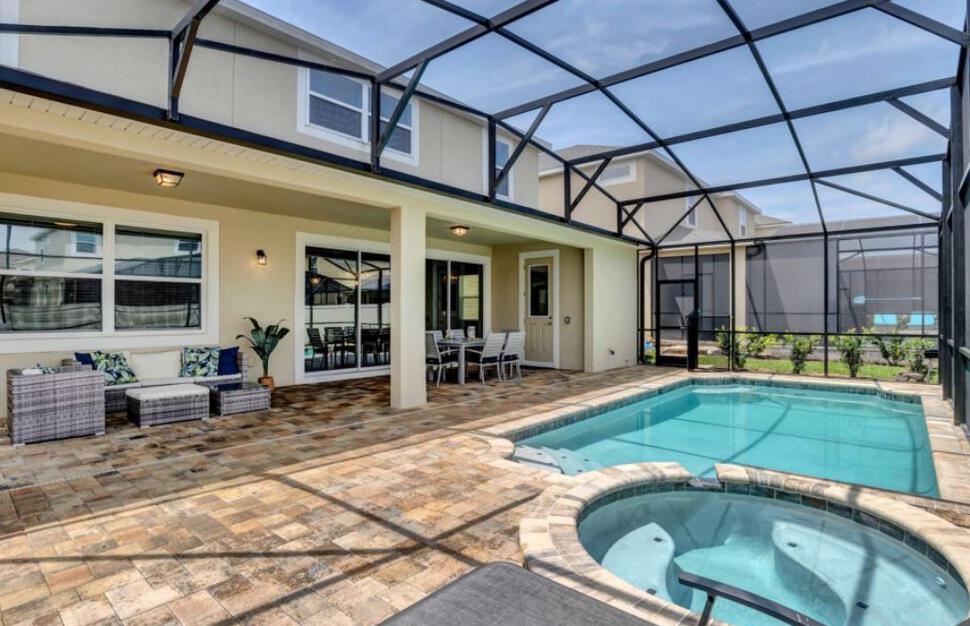 Example Villa Pool