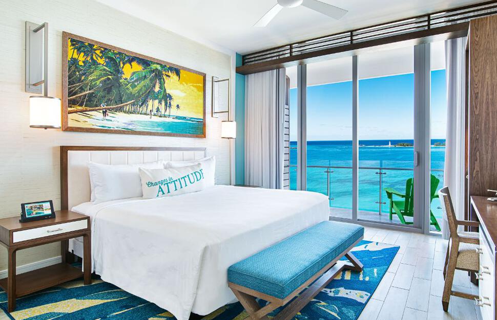 Deluxe Oceanfront King