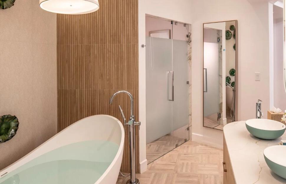 Mammee Bay Oversized Club Level Jr. Suite