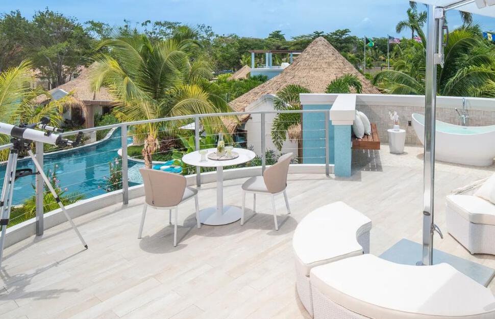 Coyaba Sky Villa Swim-up Rondoval Butler Suite w/ Private Pool Sanctuary