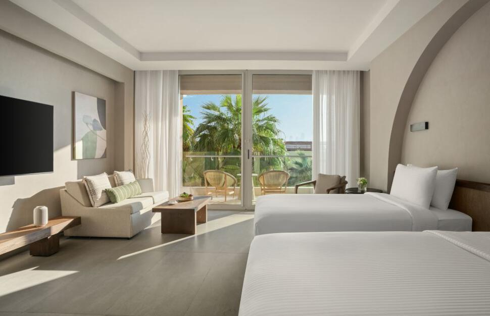 Deluxe Garden View Room