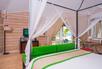 Sangu Jacuzzi Beach Villa