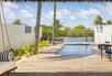 Ocean Beach Pool Villa