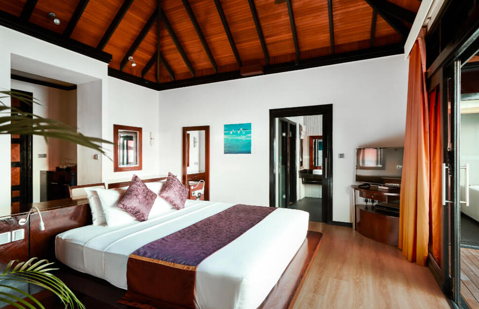 Sunset Horizon Water Villa