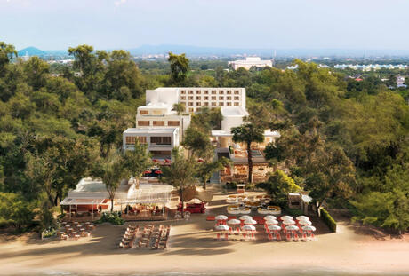 The Standard, Pattaya Na Jomtien