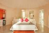 Jacuzzi Deluxe Beach Villa