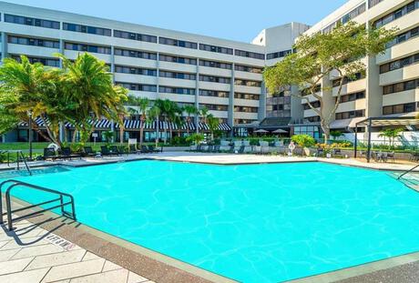 DoubleTree by Hilton Tampa Rocky Point Waterfront