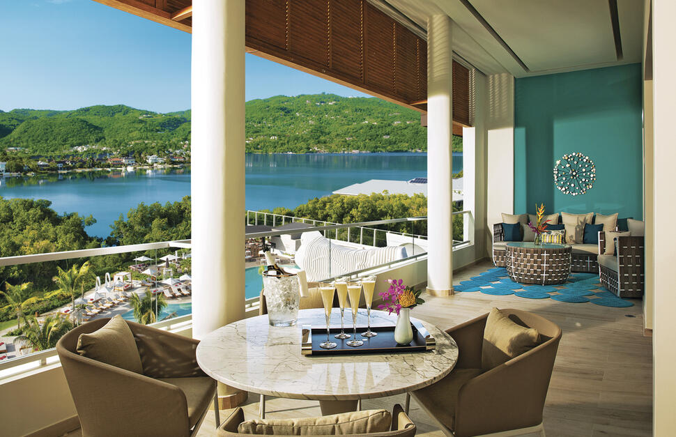 xhale club Presidential Suite