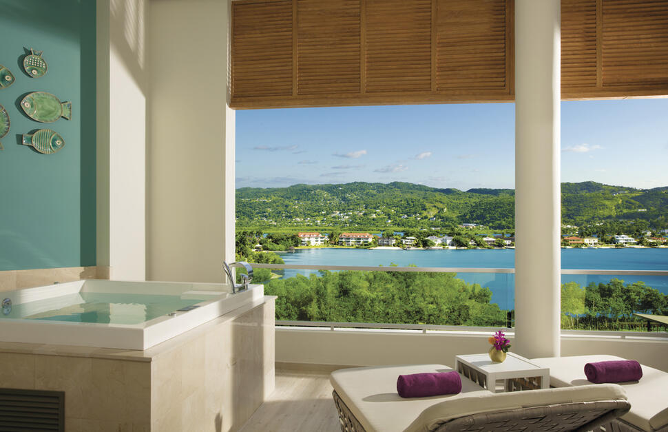 xhale club Presidential Suite