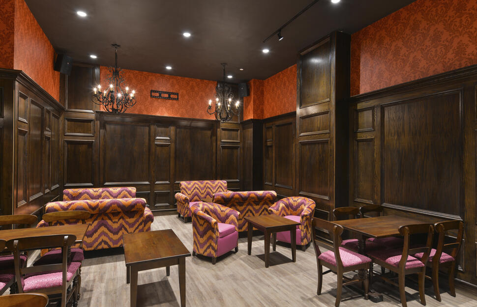 Rattle N Hum Restaurant