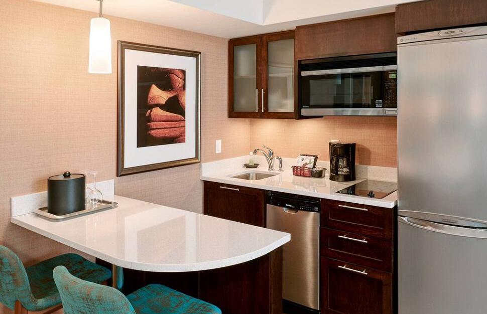 Studio Suite Kitchen