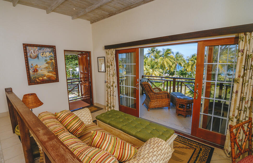 Junior Plantation Suite