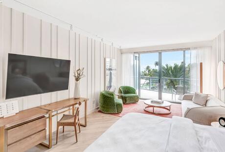 Splendid Studio Suite