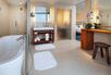 Premier Room Bathroom
