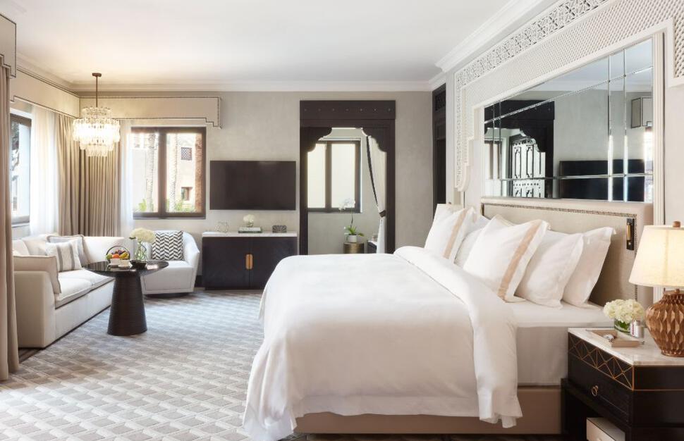 Palm House Lagoon Room