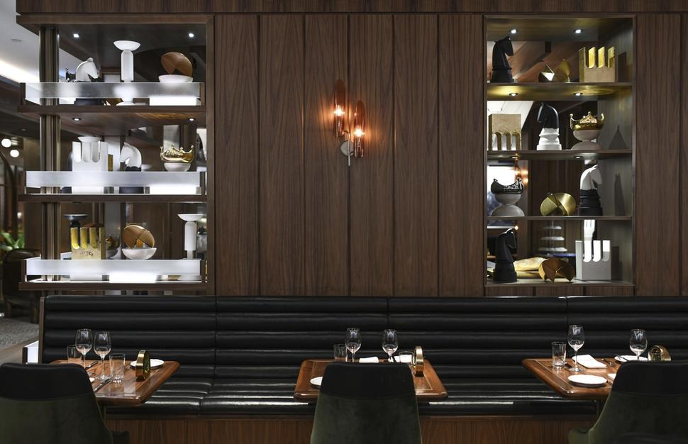 REIGN Restaurant + Bar + Bakery