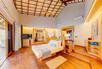 Water Suite with Pool
