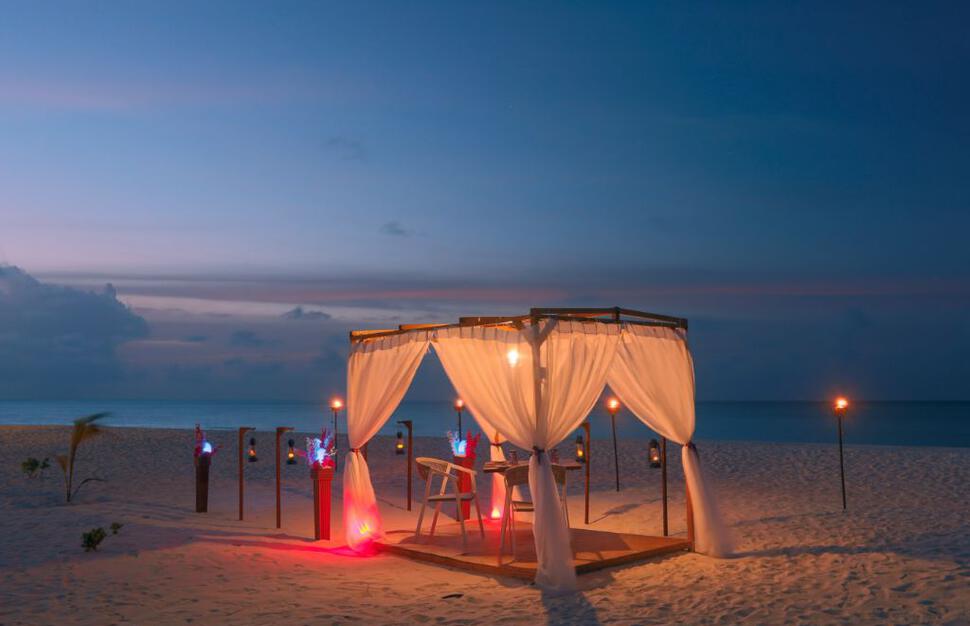 Dining on the beach