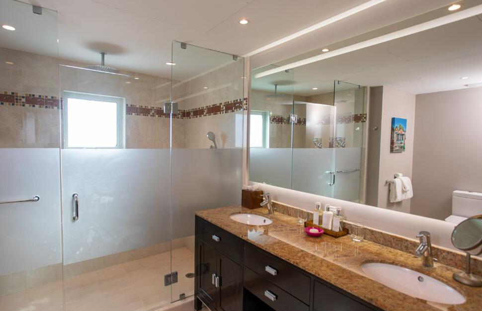 Luxury Concierge Two Bedroom Ocean Front Suite