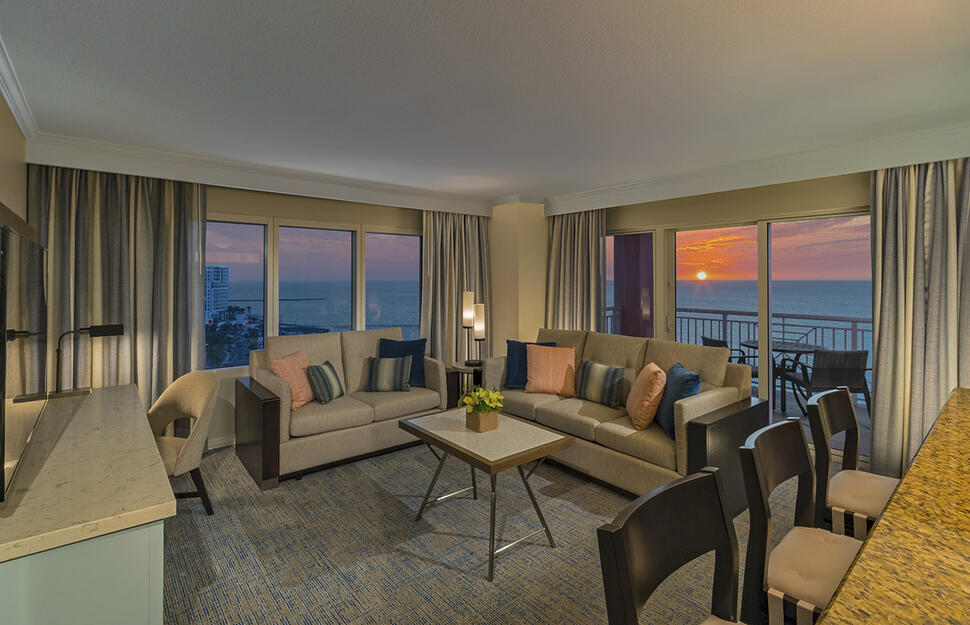 Gulf Front 2-Bedroom Suite