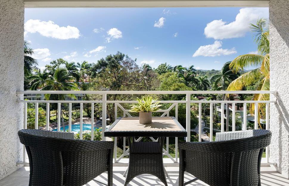 Riviera Honeymoon Luxury
