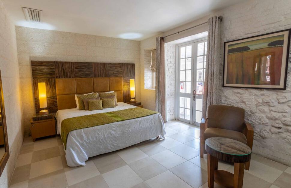 Superior Garden Room