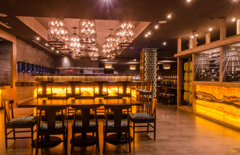MoMo Restaurant