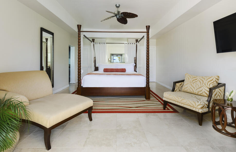 One Bedroom (Cinnamon/Saffron) Beach Suite