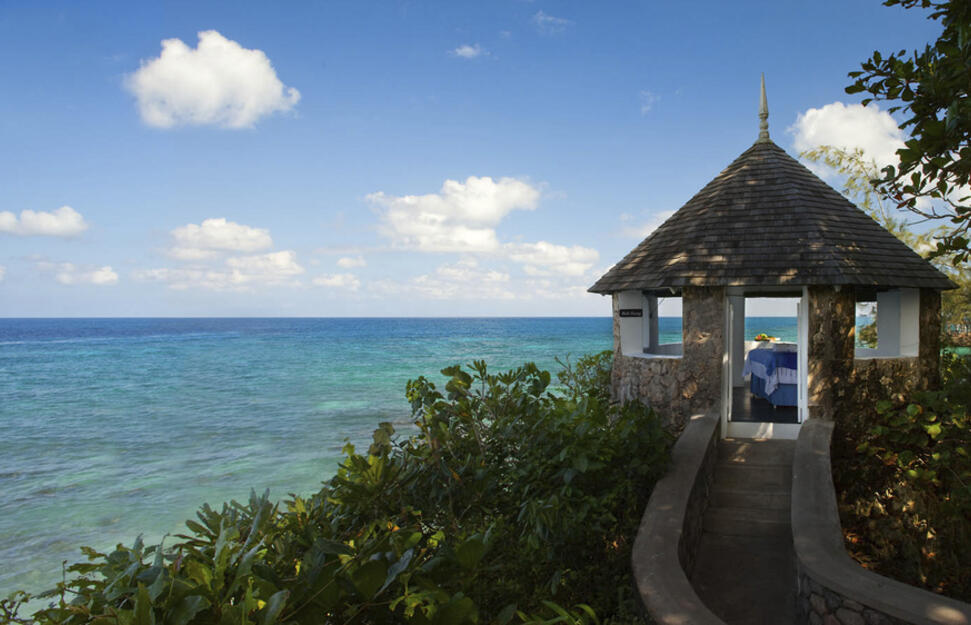 Oceanfront Spa Hut