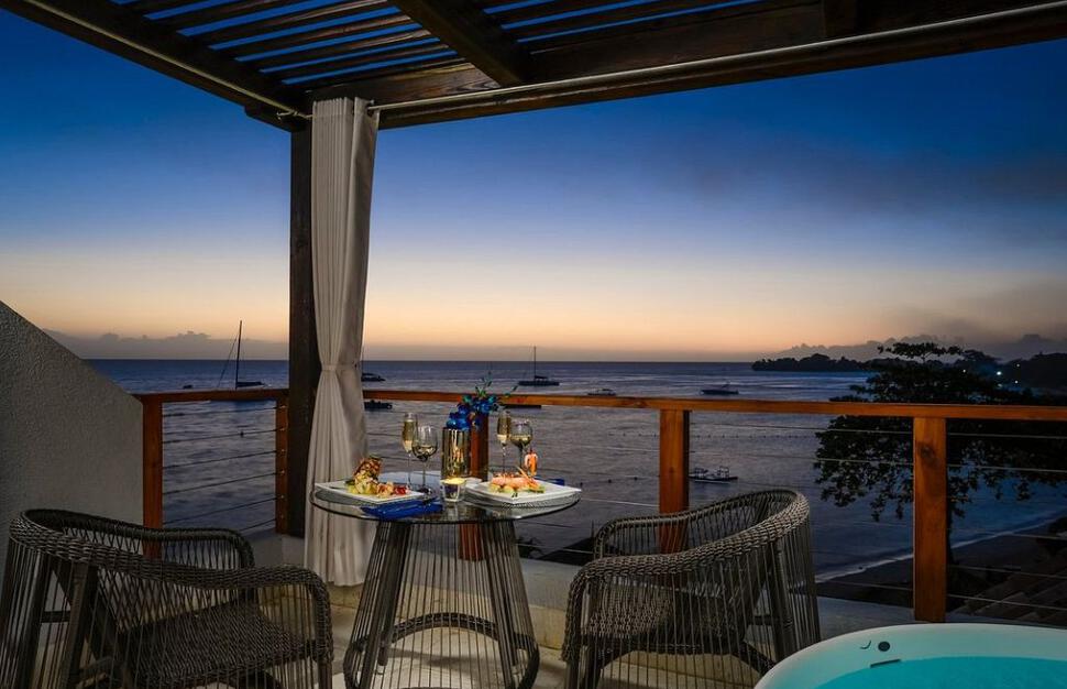 Longshore Beachfront Two-Story One Bedroom Butler Villa Suite w/ Tranquility Soaking Tub