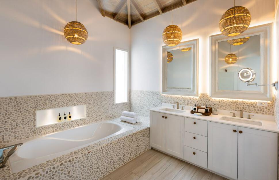 Premium Beachfront Suites