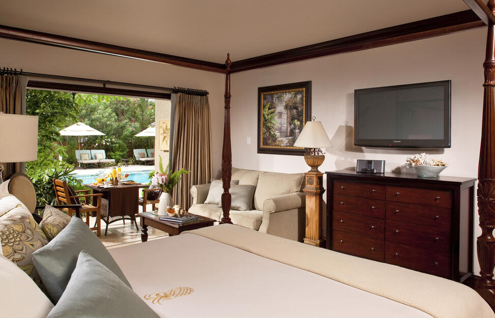 Caribbean Honeymoon Beachfront Grande Luxe Club Level Room