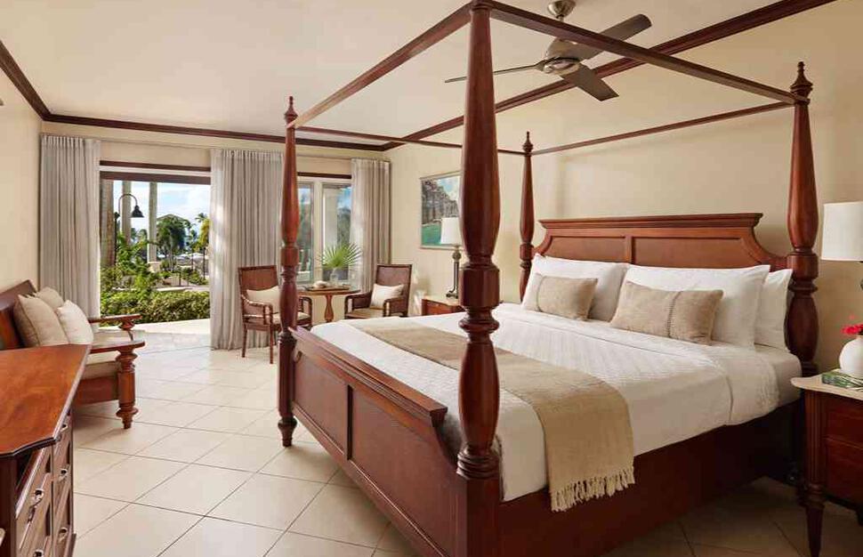 Caribbean Walkout Club Level Veranda Suite