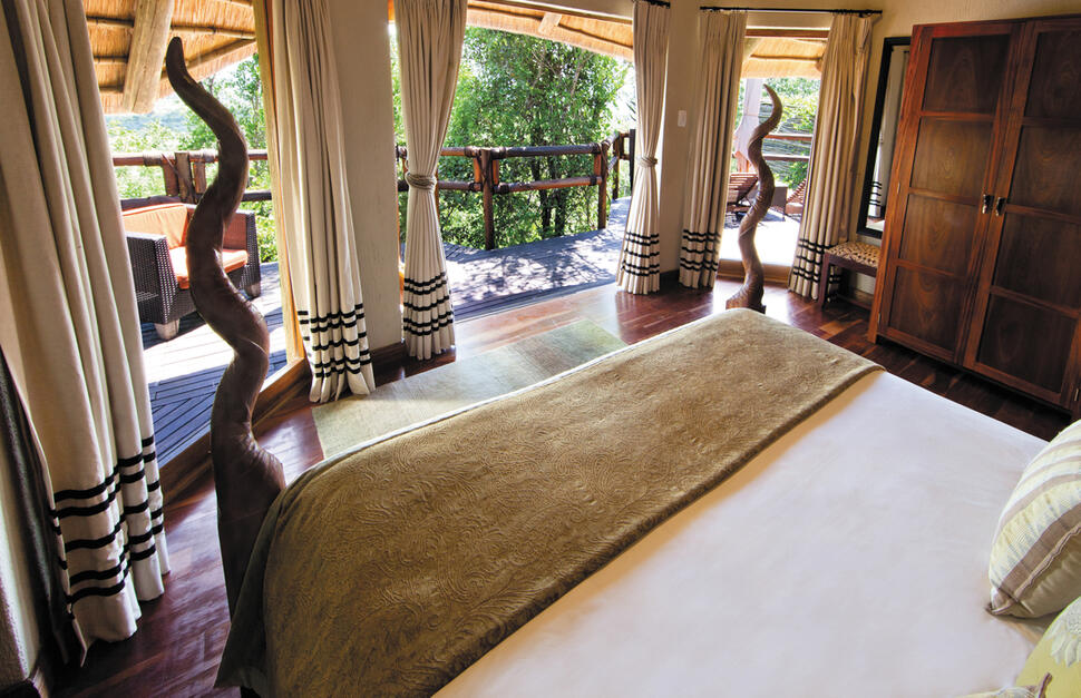 Rock Suite Bedroom, Ulusaba Private Game Reserve