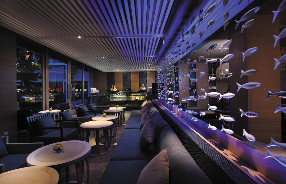 Aqua Eatery & Bar