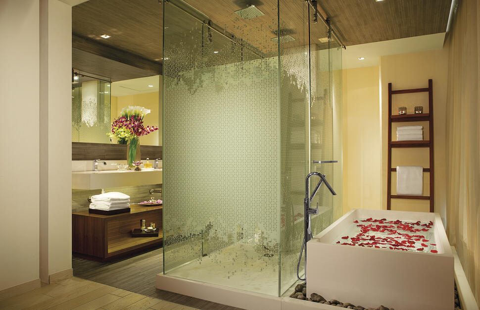 Bathroom for Master Suites