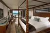 Beachfront Club Level Suite with Balcony Tranquility Soaking Tub