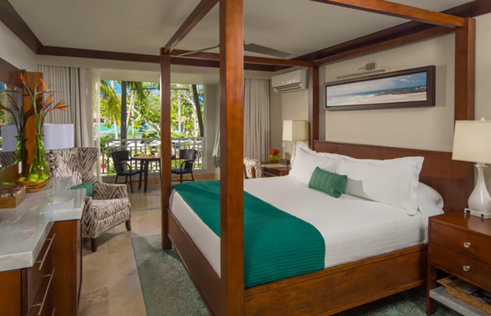 Caribbean Village Deluxe Room