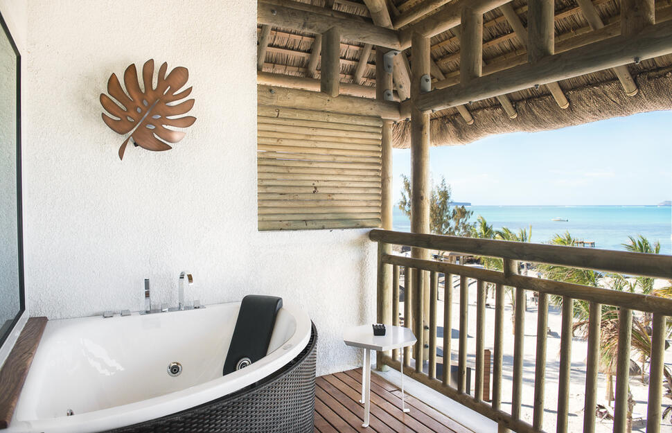 Couple Privilege Suite Outdoor Jacuzzi