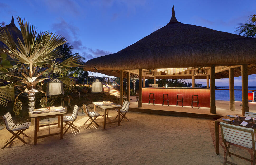 Peninsula Bar